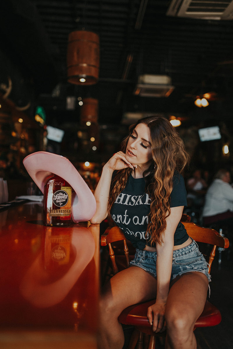 bachelorette enjoying a Nashville pub crawl in Tennessee
